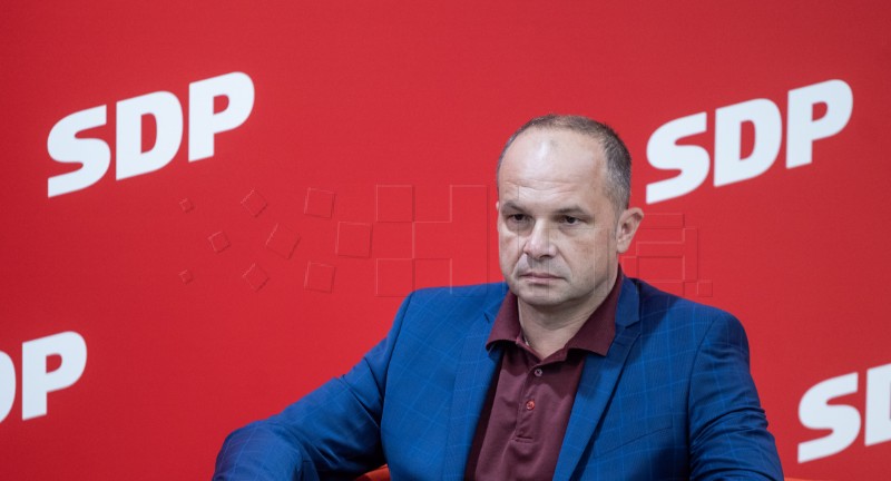 Sučeljavanje kandidata za predsjednika SDP-a