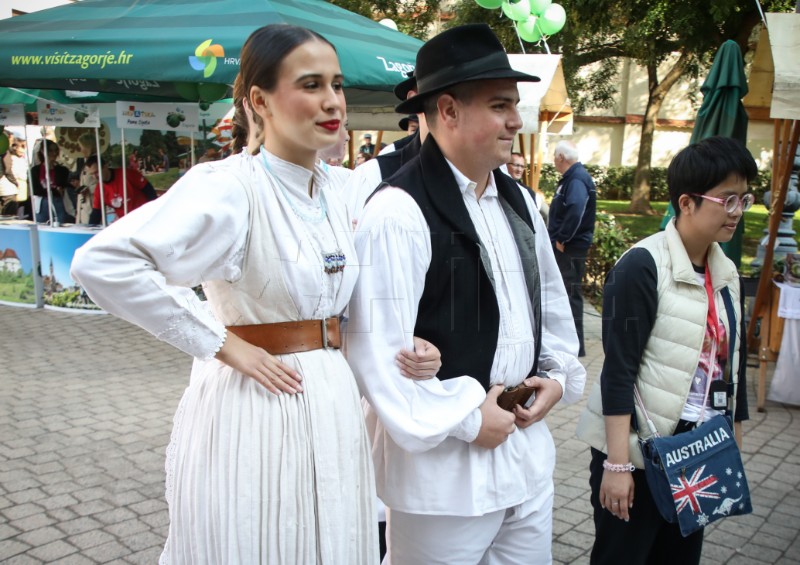 15. prodajno-izložbena manifestacija 100% Zagorsko