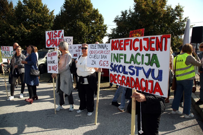 Prosvjed upozorenja sindikalnih povjerenika