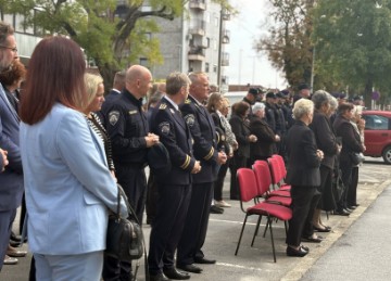 Bjelovar: Komemoracija za poginule i nestale redarstvenike