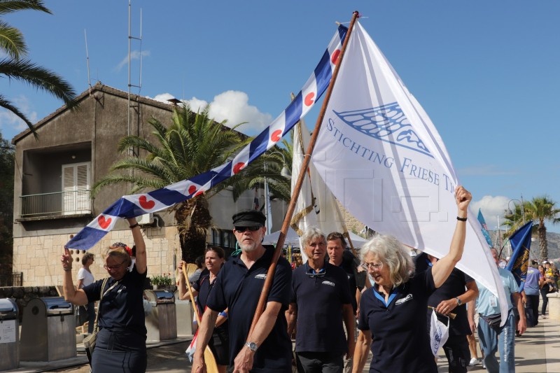 Hvar: Počeo Festival brodova, mora i mornara "Dani u Vali"