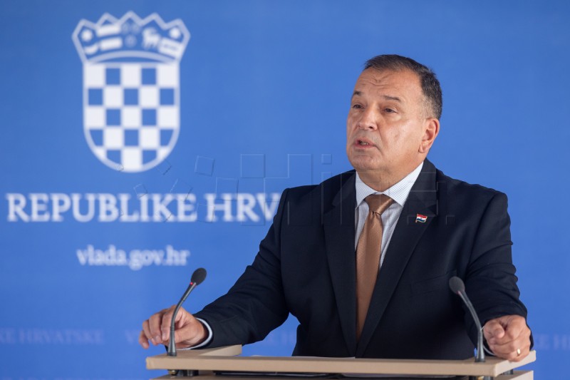 Beroš: Nova regulacija grijanih duhanskih proizvoda