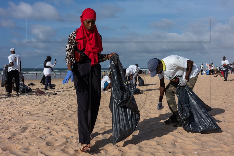 SENEGAL WORLD CLEAN UP DAY