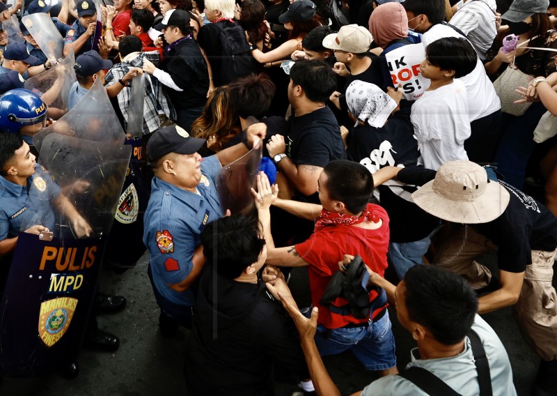 PHILIPPINES PROTEST