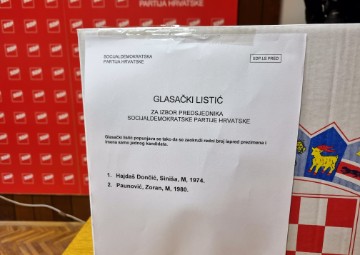 Mišel Jakšić glasao na unutarstranačkim izborima za predsjednika SDP-a