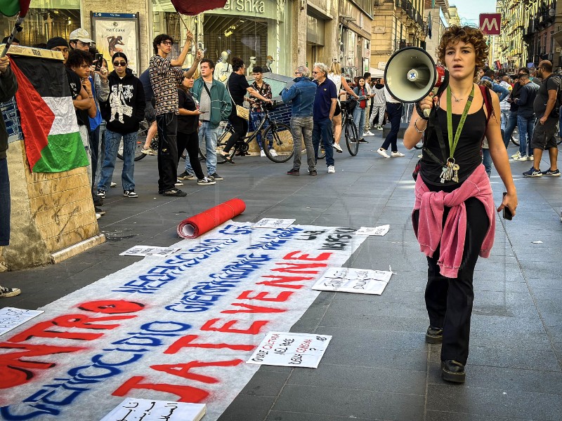 ITALY G7 PROTEST