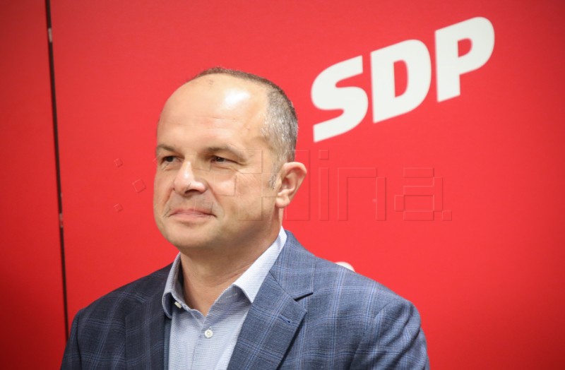 Siniša Hajdaš Dončić novi predsjednik SDP-a