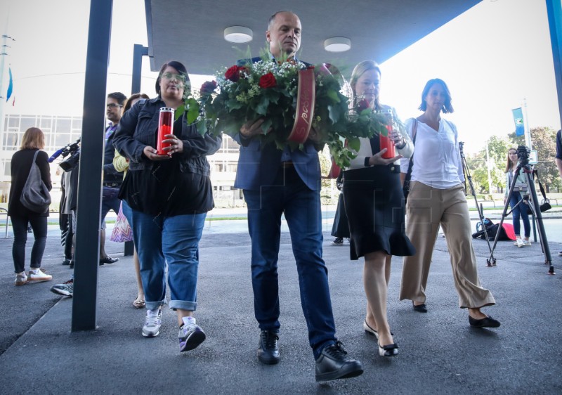 SDP položio vijenac ispred Općinskog kaznenog suda