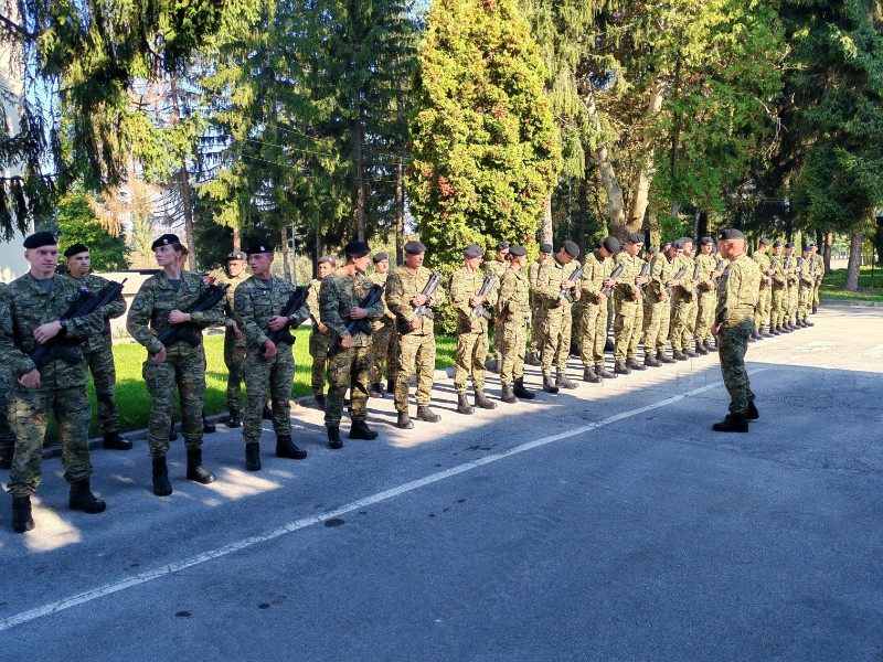 Anušić posjetio vojarnu "Bilogora" u Bjelovaru