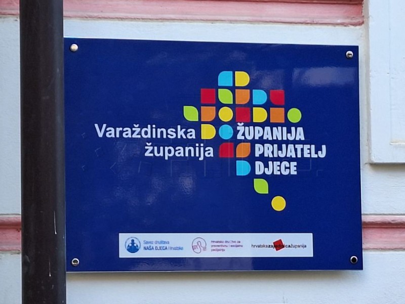 Varaždin: Otkrivena ploča "Varaždinska županija - prijatelj djece"