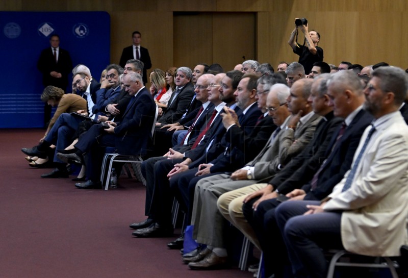 Predsjednik Republike sudjelovao na Svečanoj sjednici Fakultetskog vijeća