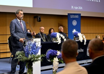 Predsjednik Republike sudjelovao na Svečanoj sjednici Fakultetskog vijeća