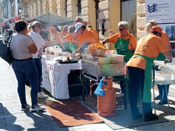 Otvoren 17. Vukovarski etno sajam