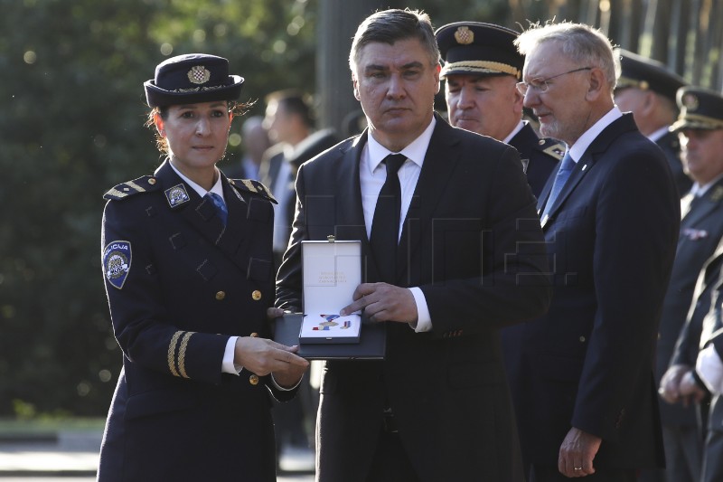 Milanović priredio prijem za Dan policije