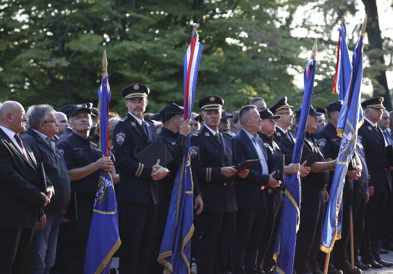 Milanović priredio prijem za Dan policije