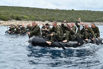 Uspješno provedena vodena faza obuke za razvoj vođa u akvatoriju Korčule