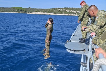 Uspješno provedena vodena faza obuke za razvoj vođa u akvatoriju Korčule