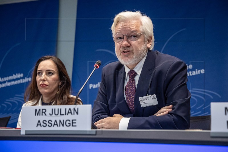 FRANCE JULIAN ASSANGE COUNCIL OF EUROPE 