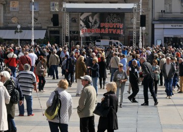 Umirovljenici prosvjedom traže da prosječna mirovina bude 60 posto plaće