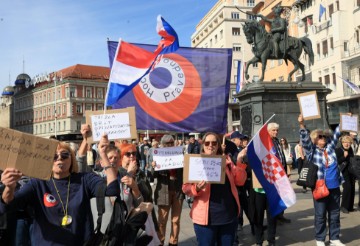 Umirovljenici prosvjedom traže da prosječna mirovina bude 60 posto plaće