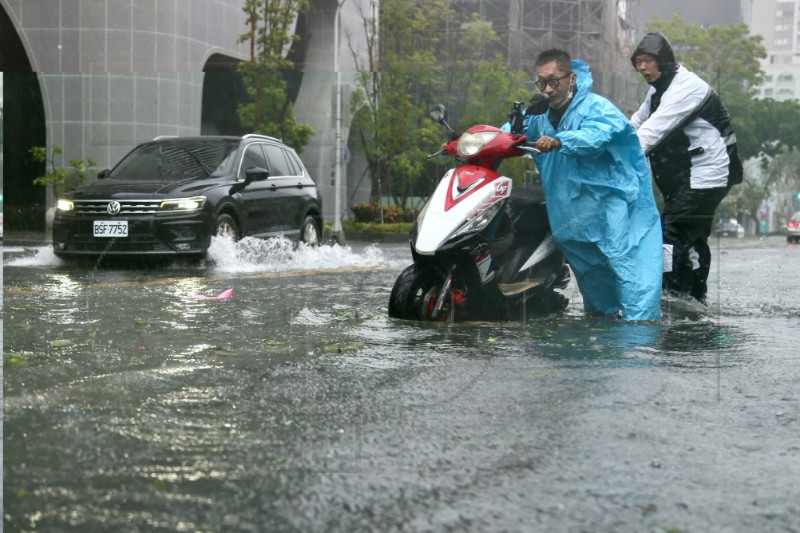 TAIWAN TYPHOON KRATHON