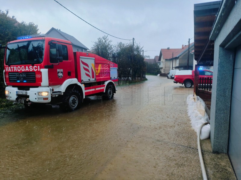 Zbog obilnih kiša vatrogasci imali povećan broj intervencija