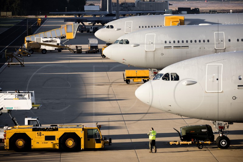 NETHERLANDS LEBANON EVACUATIONS