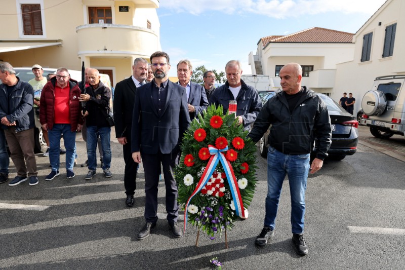  Povodom obljetnice obrane grada Zadra položeni vijenaci poginulim braniteljima 