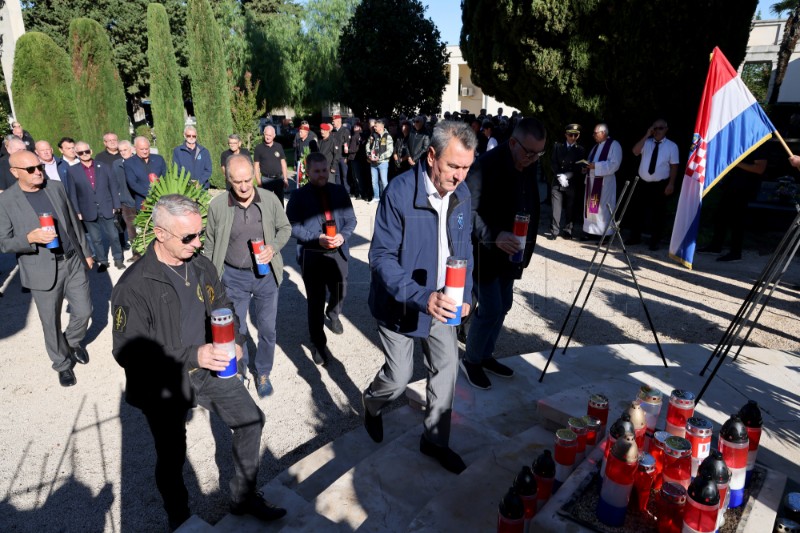 Položeni vijenci u počast svima koji su položili svoje živote u obrani Zadra