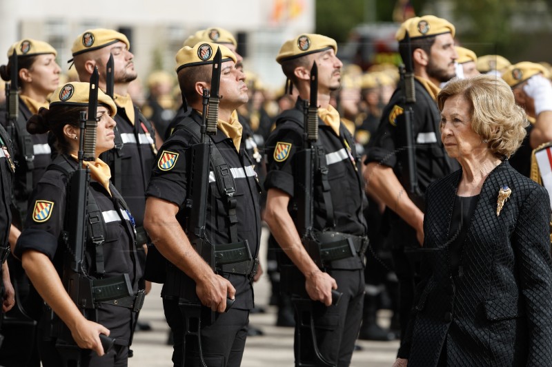 SPAIN ROYALS MILITARY