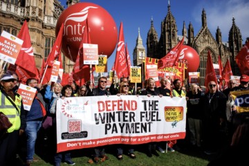 BRITAIN PROTEST WINTER PAYMENT