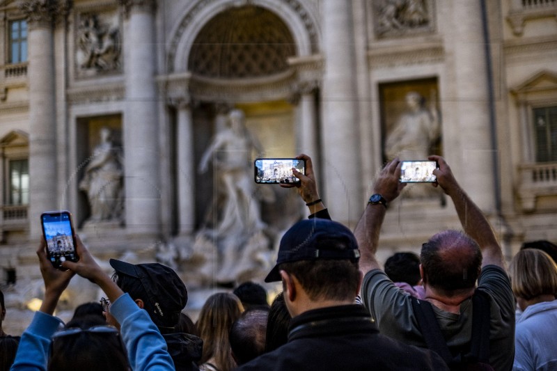 ITALY MONUMENTS