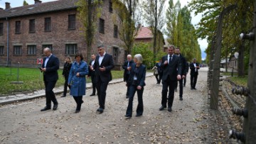 Predsjednik Milanović u muzeju Auschwitz-Birkenau