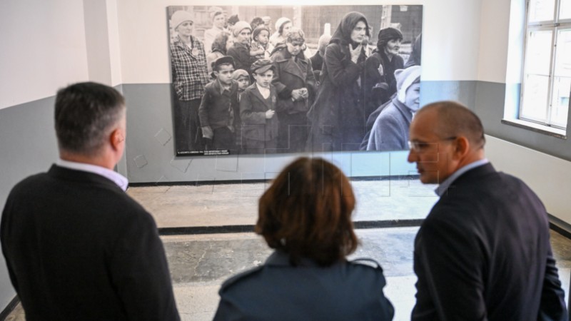 Predsjednik Milanović u muzeju Auschwitz-Birkenau