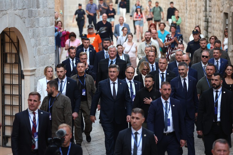 Plenković i Zelenski prošetali Starim gradom