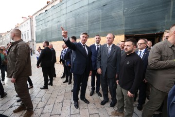 Plenković i Zelenski prošetali Starim gradom