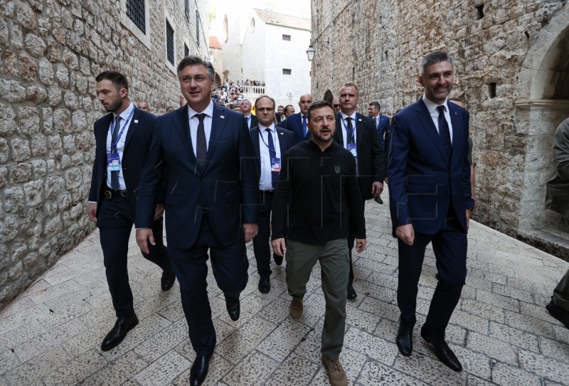 Plenković i Zelenski prošetali Starim gradom Dubrovnikom