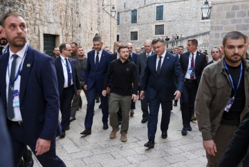 Plenković i Zelenski prošetali Starim gradom Dubrovnikom