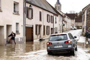 FRANCE FLOODS