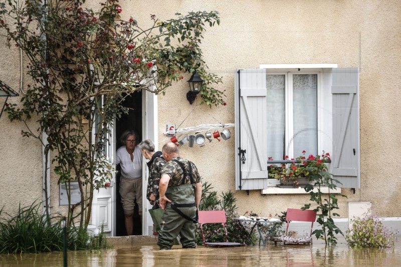 FRANCE FLOODS