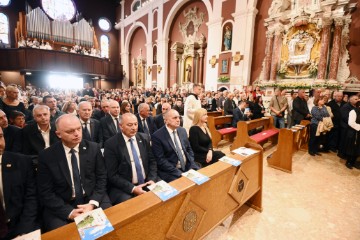 Središnja proslava proglašenja bazilikom crkve Čudotvorne Gospe Sinjske