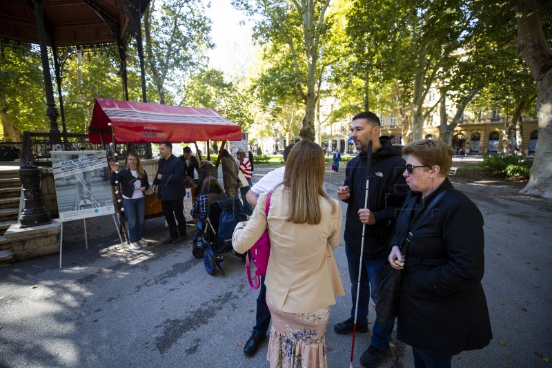 Javna kampanja "Ako ne vidimo, nismo nevidljivi"