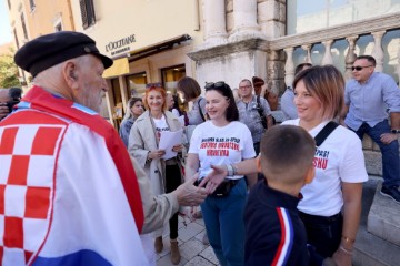 Zadar: Prosvjed "Dignimo glas za spas"