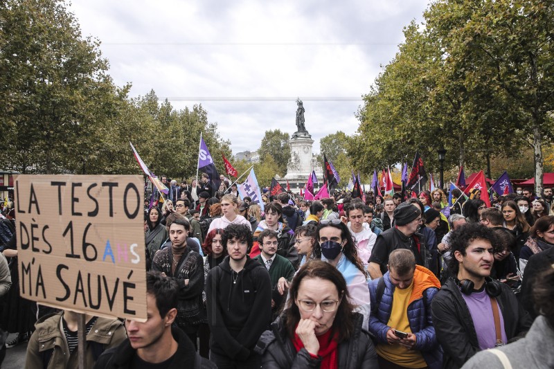 FRANCE TRANS MARCH