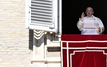 VATICAN ANGELUS PRAYER