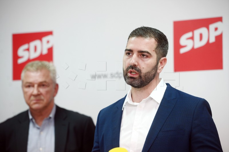 Predstavljen SDP-ov kandidat za gradonačelnika Splita Davor Matijević