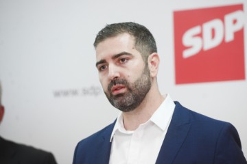 Predstavljen SDP-ov kandidat za gradonačelnika Splita Davor Matijević