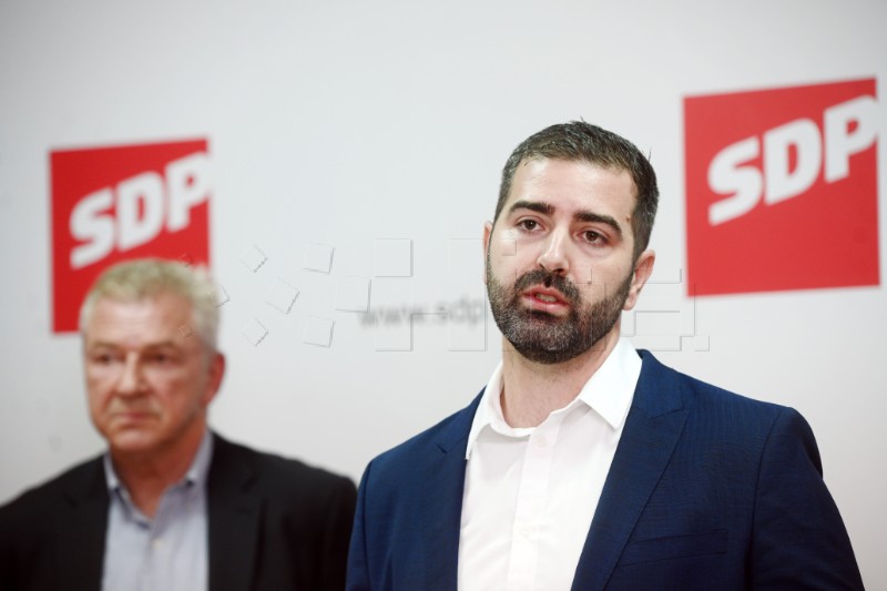 Predstavljen SDP-ov kandidat za gradonačelnika Splita Davor Matijević