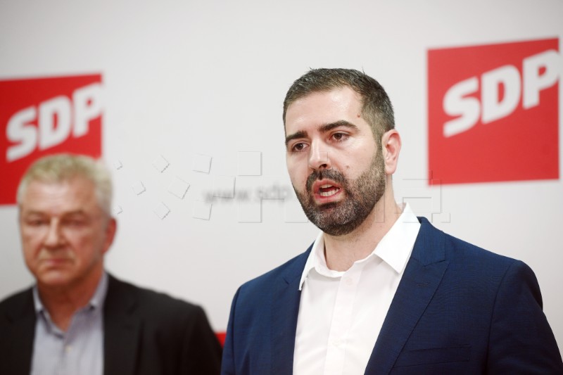 Predstavljen SDP-ov kandidat za gradonačelnika Splita Davor Matijević