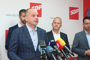 Predstavljen SDP-ov kandidat za gradonačelnika Splita Davor Matijević